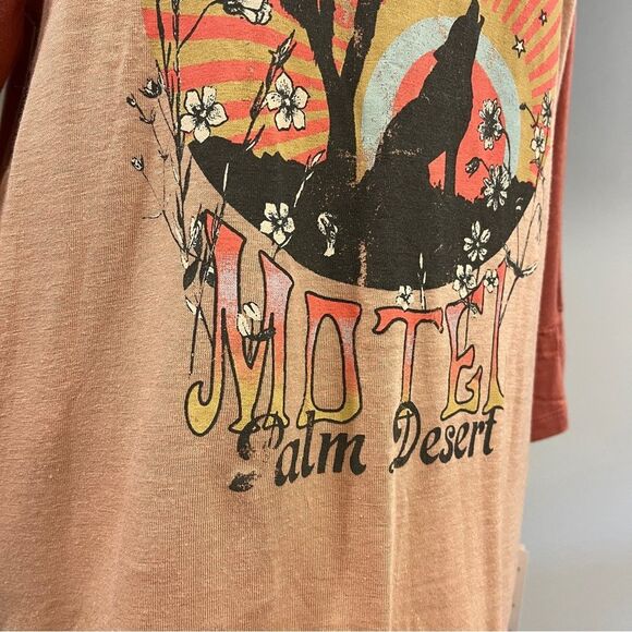 Taylor & Sage Wildflower Motel Graphic Top - Orange and Cream - Picture 5 of 14